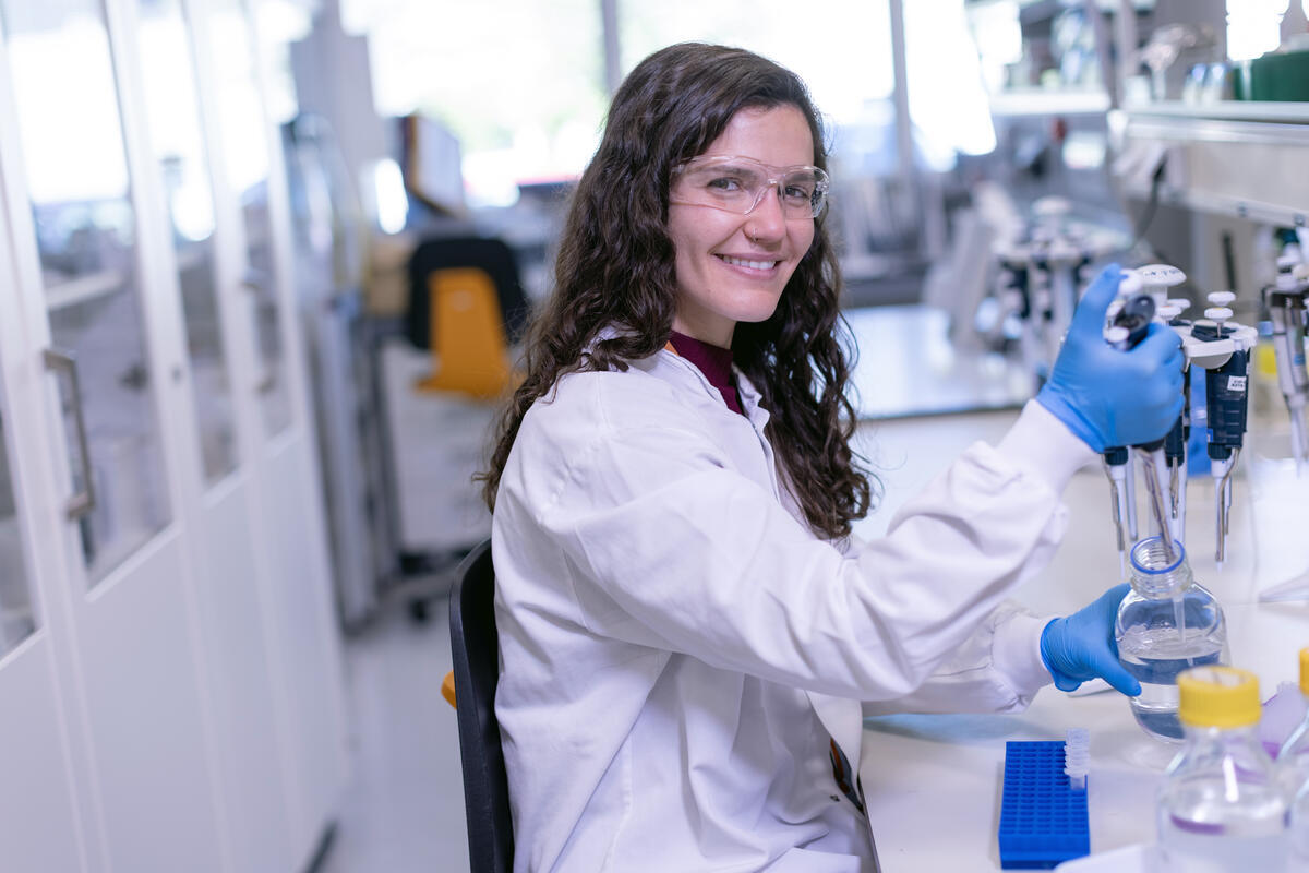 Global health scientist working in lab 