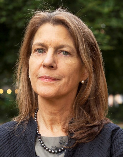 Portrait shot of Prof Heidi Larson