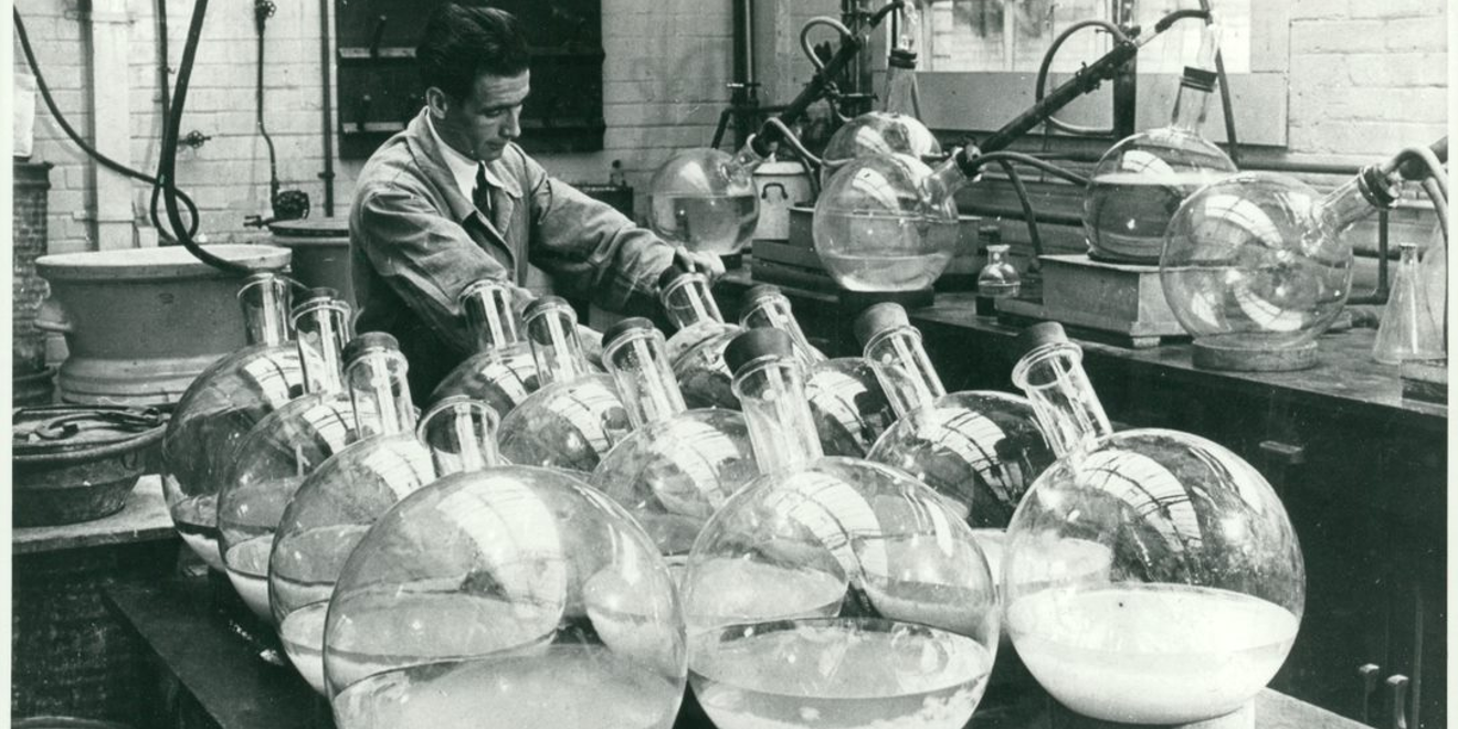 Fine chemicals department - manufacturing Calciferol (vitamin D2), c.1935