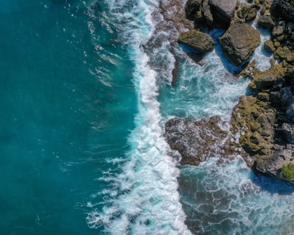 The ocean with rocks